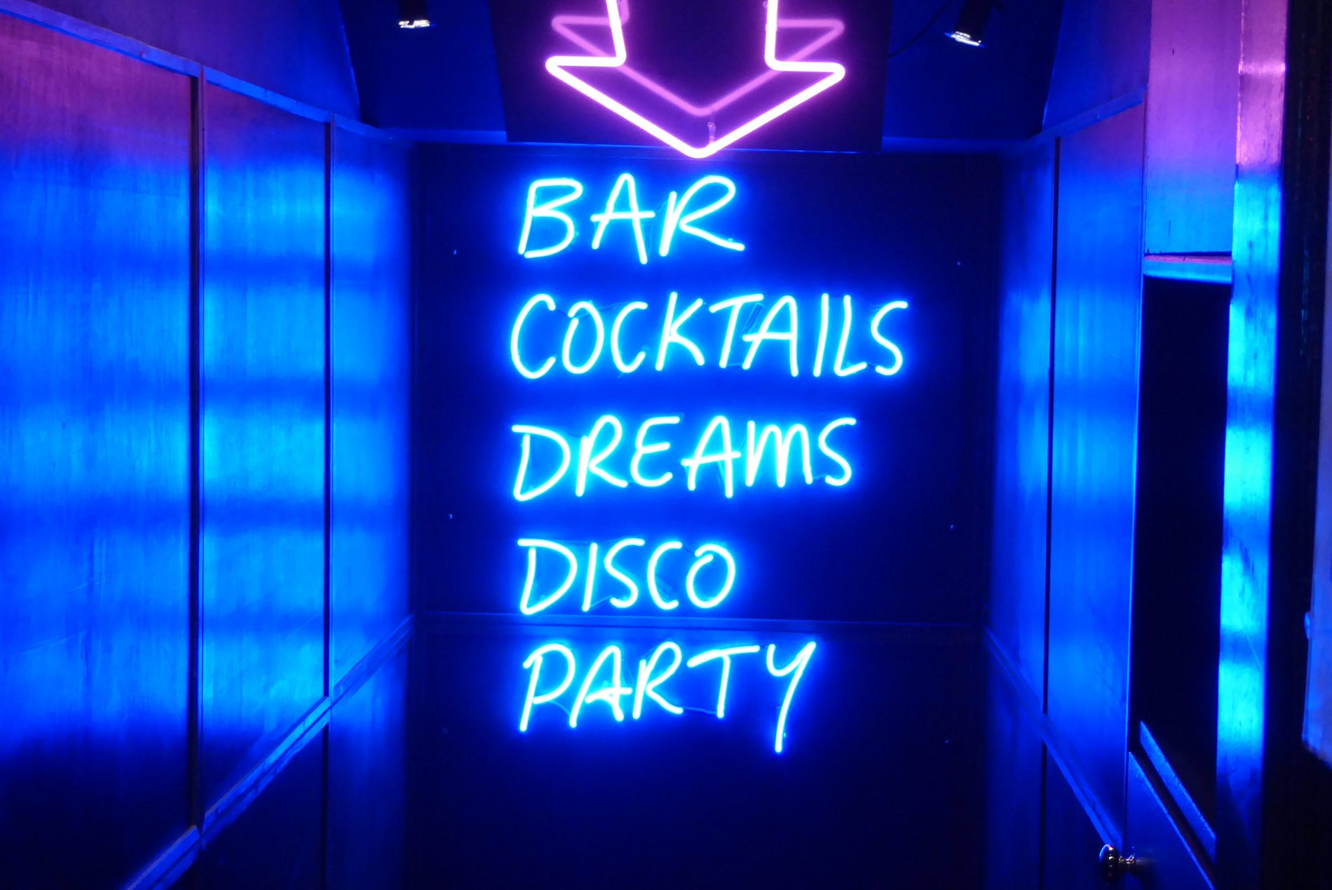 movida bar cocktails bere