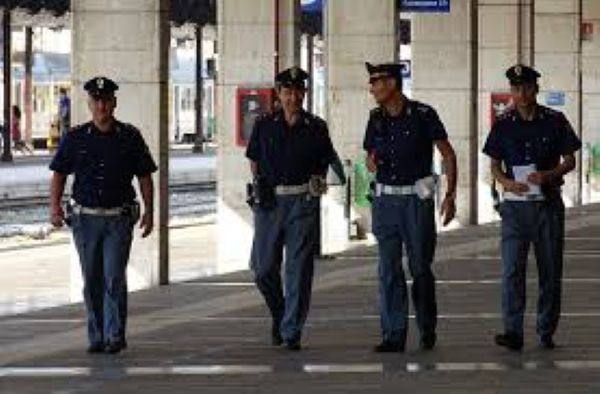 Polizia ferroviaria Verona