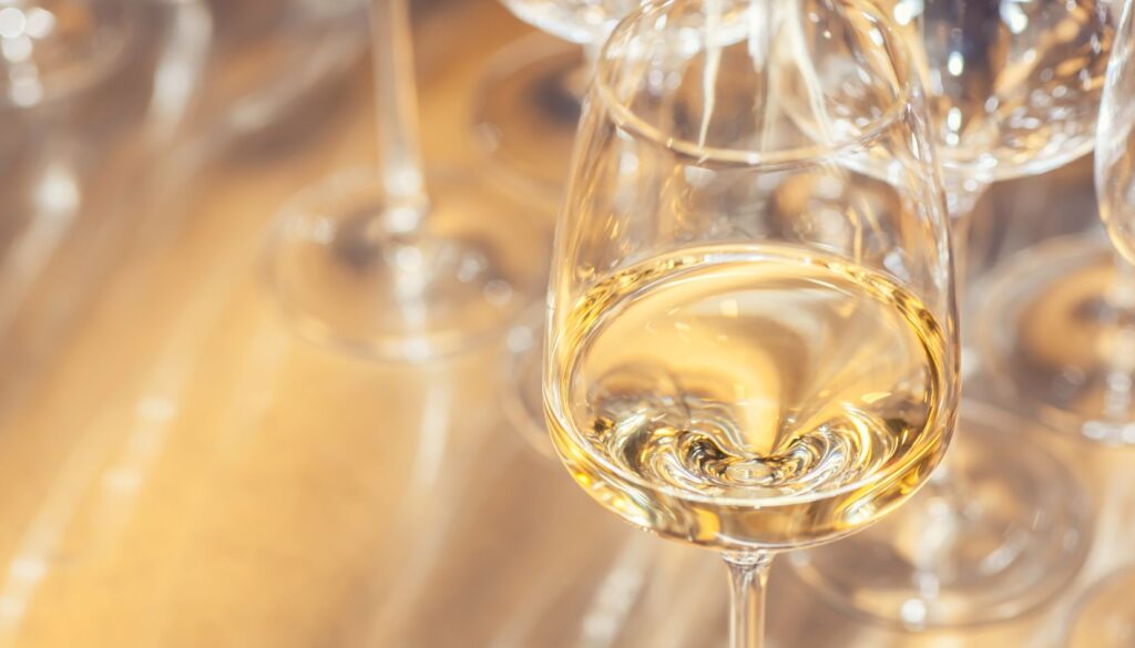 degustazione vino bianco