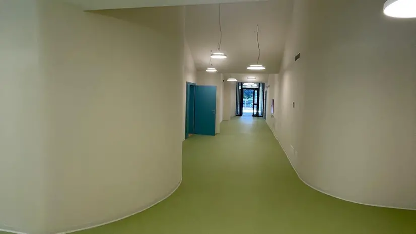 Nuovo polo dell'infanzia a Nave interni